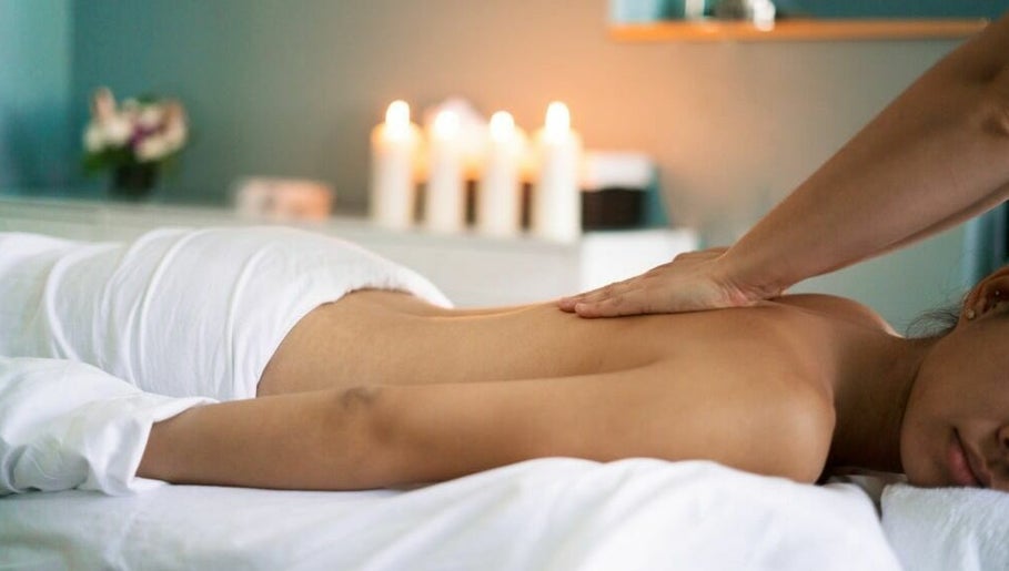 Tranquil Tonic Home Service Massage 1paveikslėlis