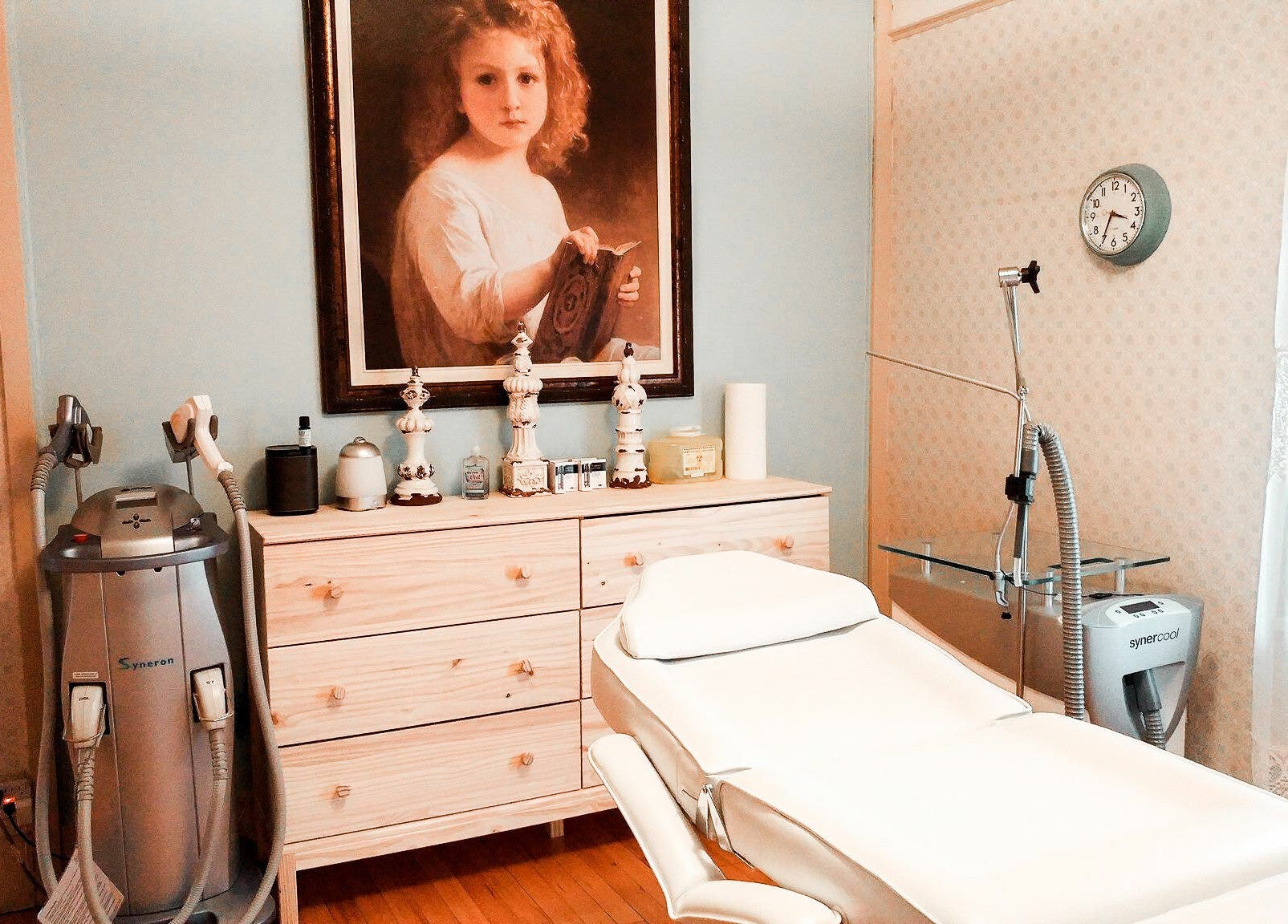 Tranquil treatment room at Solorzano Spa Ltd in Red Deer, Alberta, CA with massage table and elegant decor.