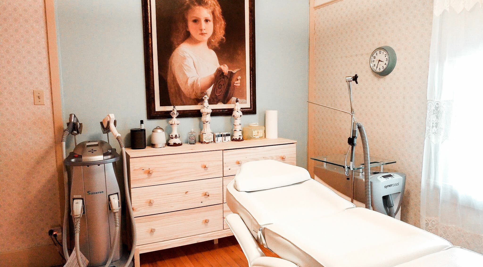 Tranquil treatment room at Solorzano Spa Ltd in Red Deer, Alberta, CA with massage table and elegant decor.