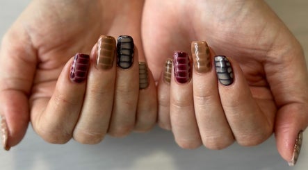 Milk and Honey Nail Studio Bild 2