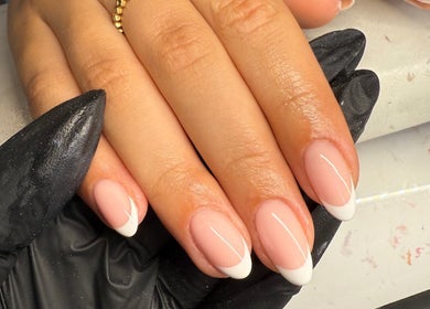 French manicure at B.C Nails and Beauty, Stourport-on-severn, England, GB. Delicate and stylish nail design.