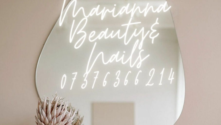 Nails on Wheels Wirral/Beauty by Marianna – obraz 1