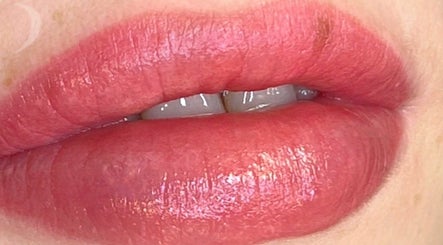 Raquel B Brows image 2