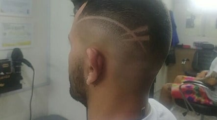 Mario's Barber image 2