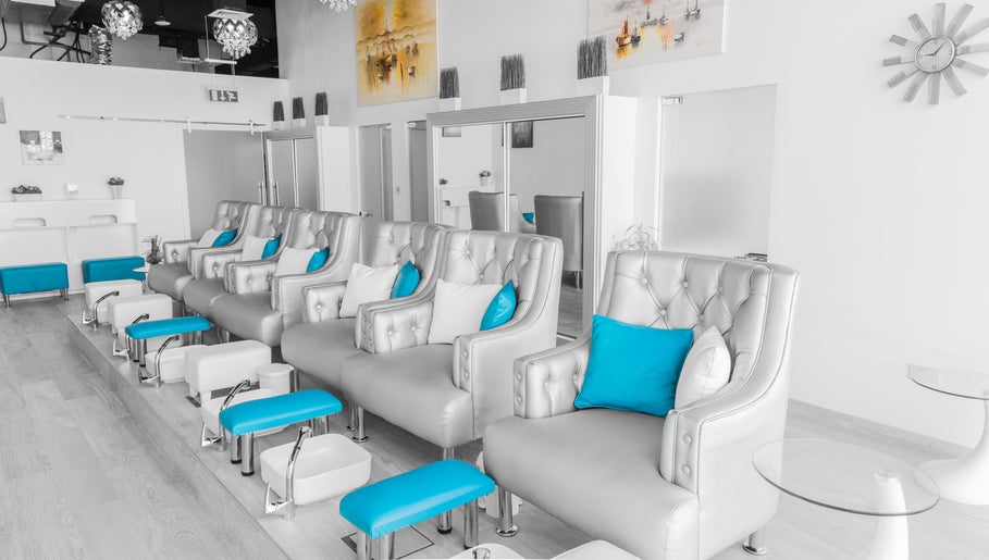 RE Salons Spas - Beach Park Plaza image 1