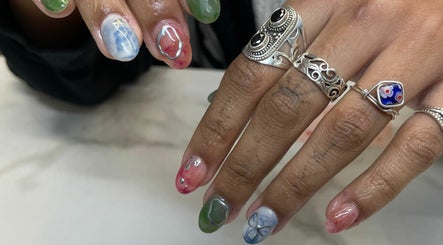 Ongles Léonie imagem 2