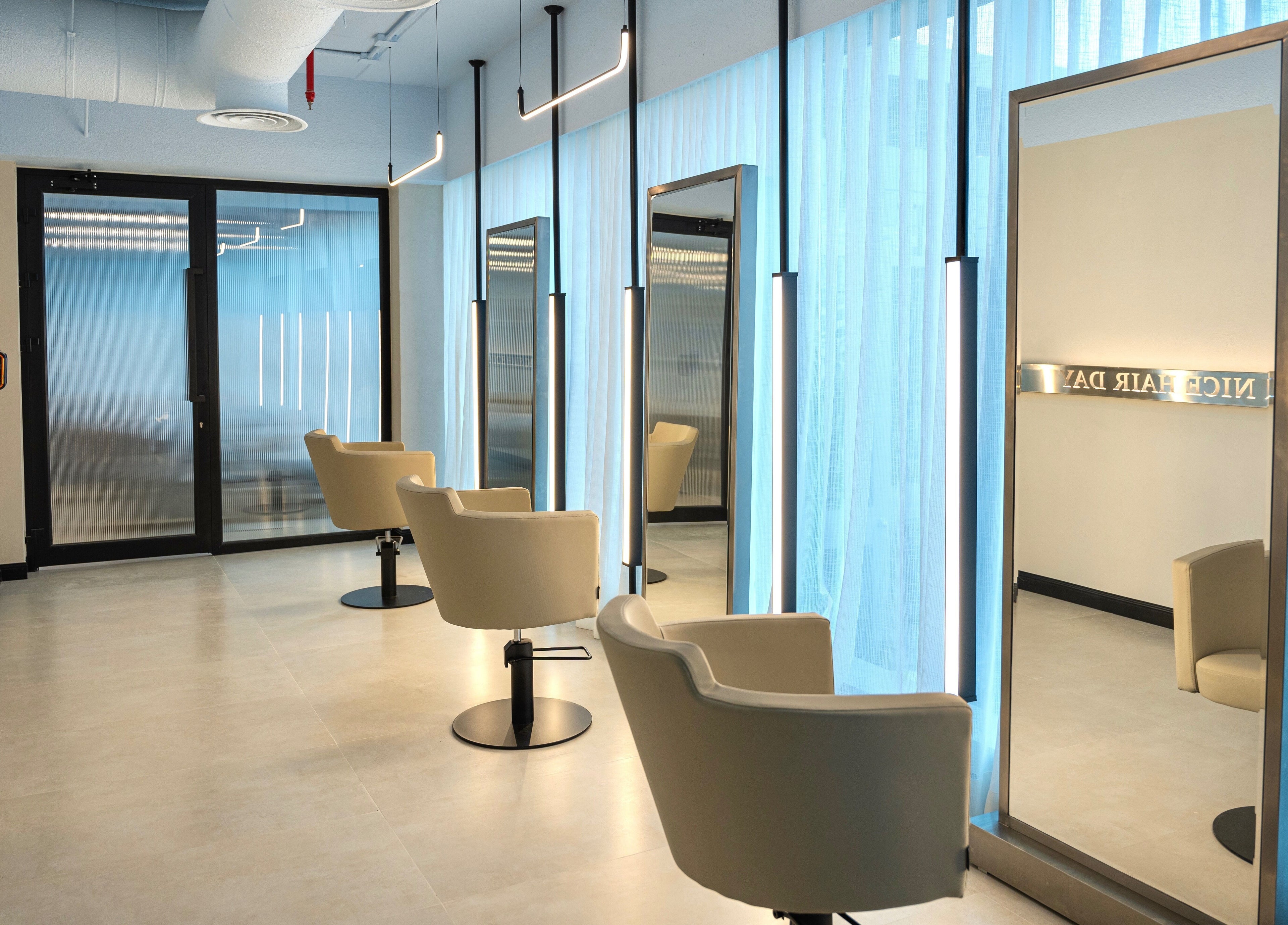 Modern salon chairs and mirrors at Amber Beauty Lounge I آمبر بيوتي لاونج, Al Khobar, Eastern Province, SA.