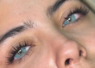 Close-up of perfectly groomed eyelashes at Siren by Kara Rose in Albuquerque, New Mexico, US.