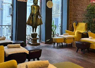 Relaxing interior of Royal Foot Massage - Istanbul with plush chairs. Located in İstanbul, TR.