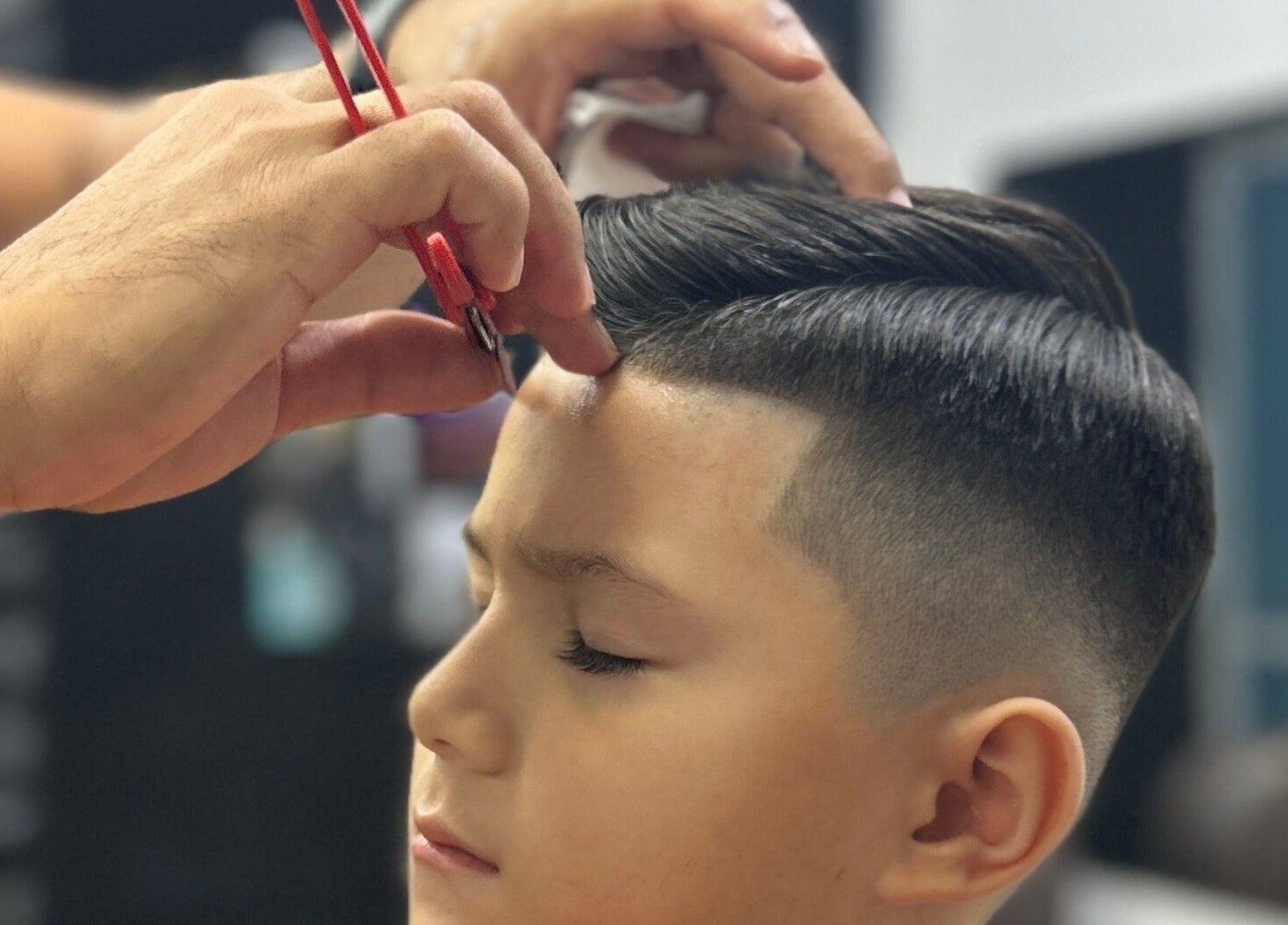 Corte de cabello preciso en Chris Barber, San Francisco De Campeche, Campeche, MX.