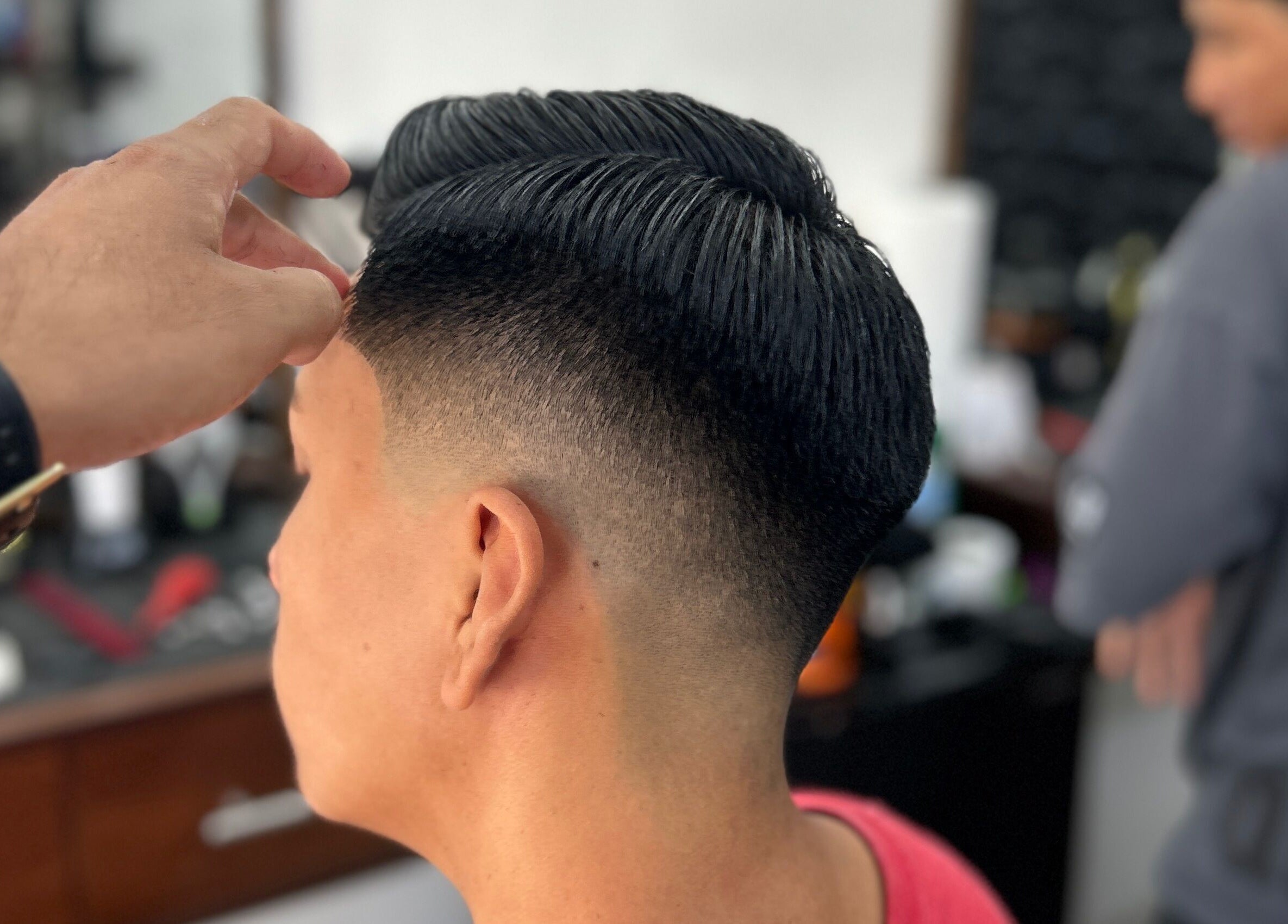 Corte de cabello moderno en Chris Barber, San Francisco De Campeche, Campeche, MX.