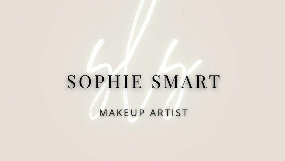 Sophie Smart Makeup image 1