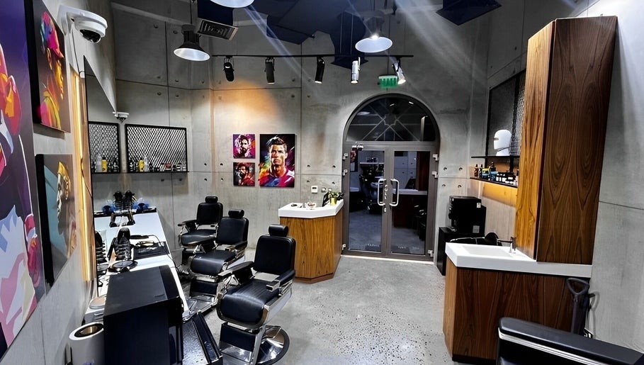 The Village Gents Salon slika 1