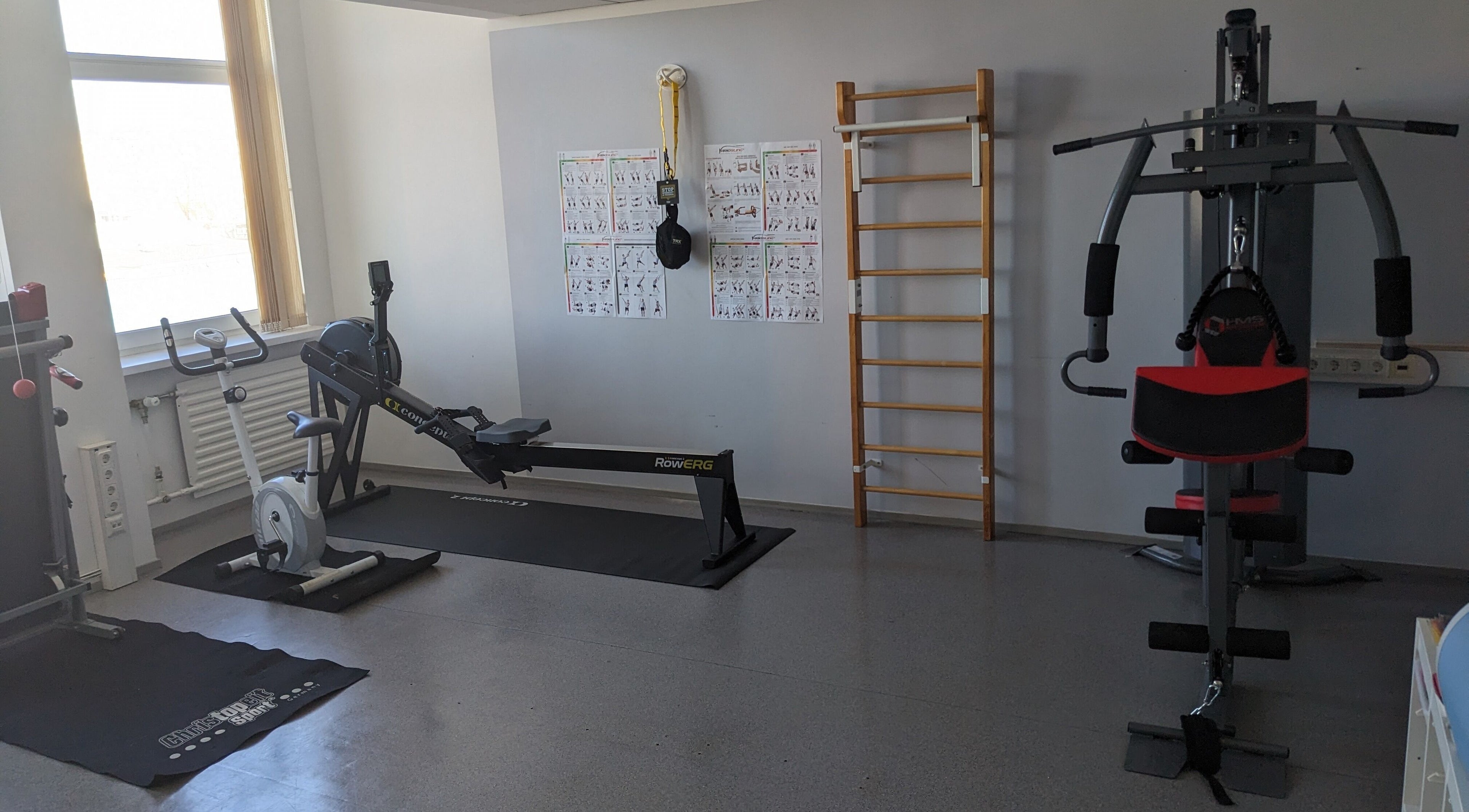 Fitness equipment in Lahe Tervis gym, Tallinn, Harju Maakond, EE for wellness and exercise.