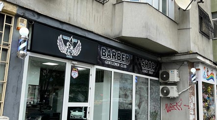 Angel Barber Shop – obraz 2