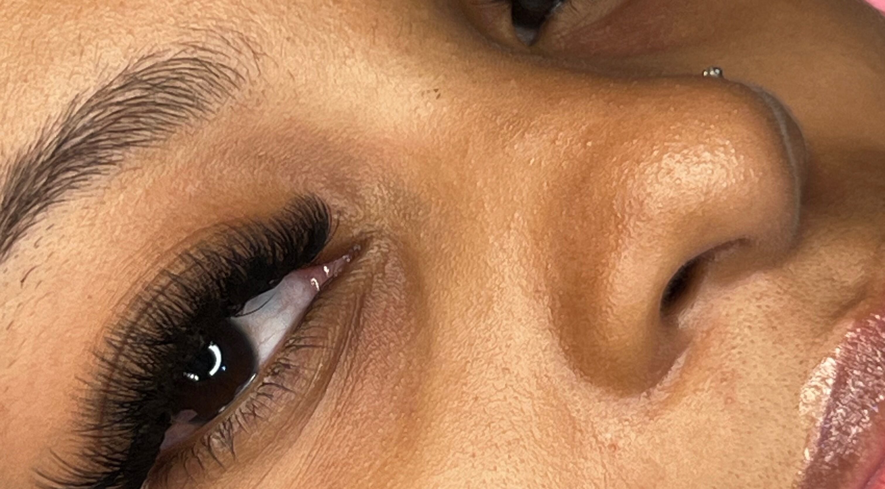 Close-up of expertly styled eyelashes at D’Lux Atelier, Kingston, St. Andrew Parish, JM.