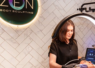 Therapist at Zen Body Sculpting in Melbourne, Victoria, AU providing advanced facial treatment.