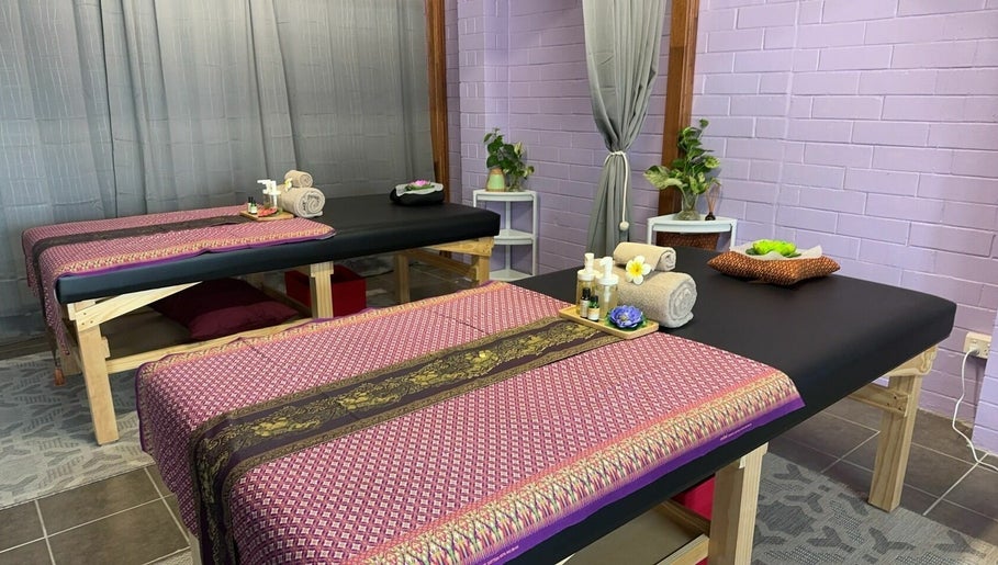 Paphaphat Thai Massage image 1