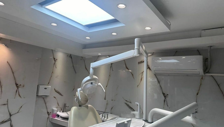 Dental Complex image 1