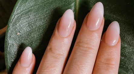 Avalon Nails & Beauty изображение 3