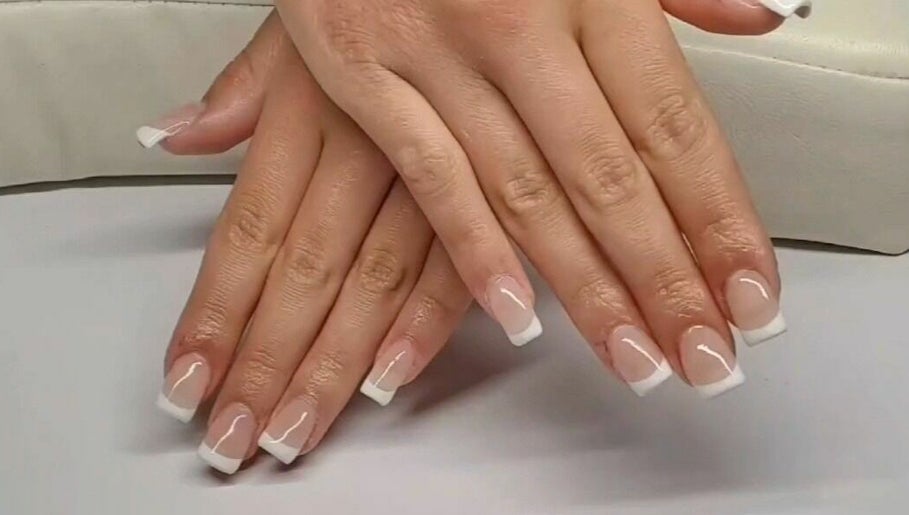 Effie's Nail and Beauty kép 1