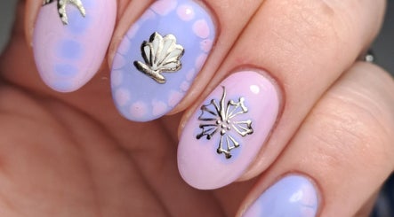 Kerry Collett Nails image 2