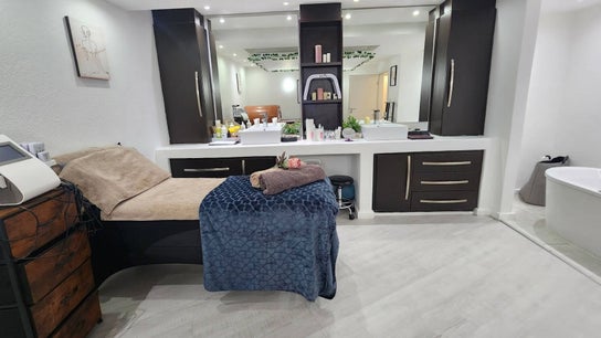 50 Shades of Beauty and Slimming