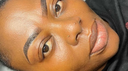 Brows and Lashes by Kapid image 2