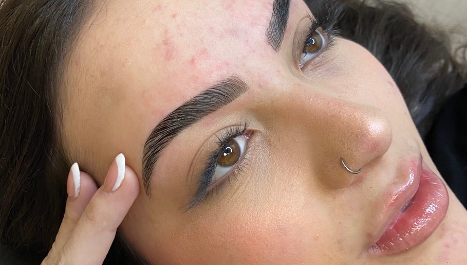 Rafaela Torres Studio Beauty image 1