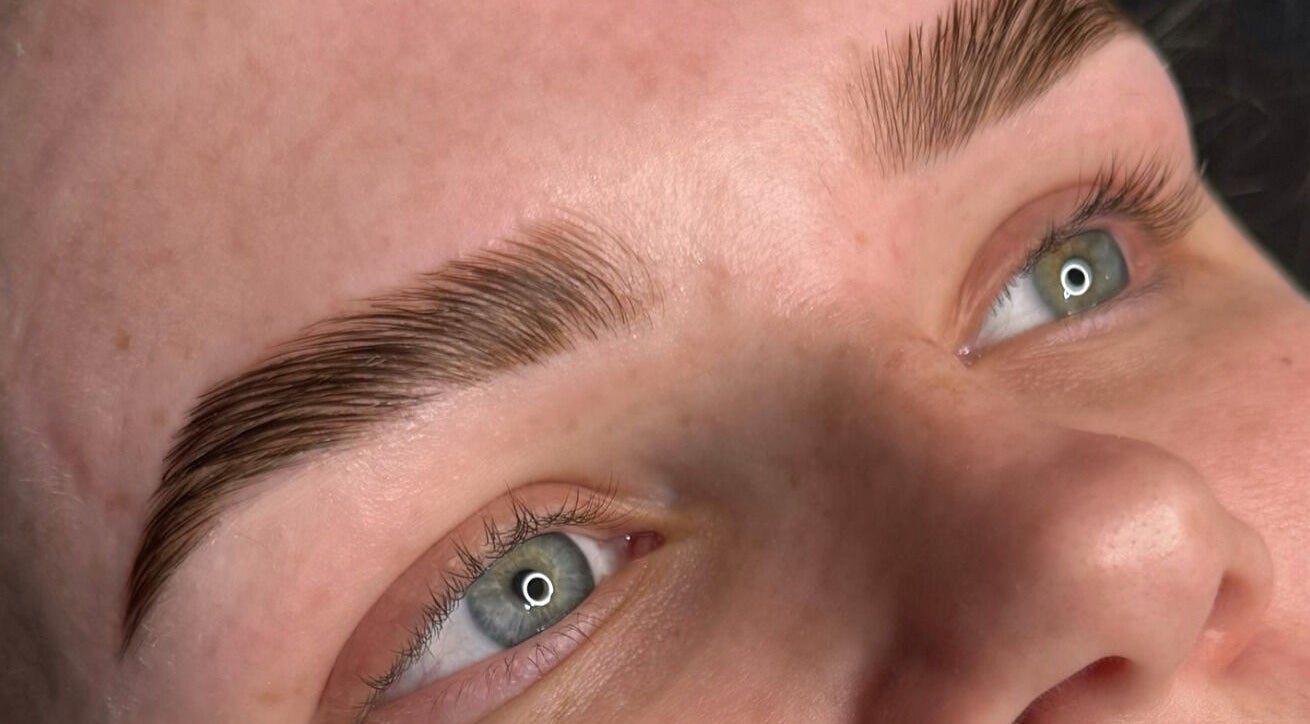 Close-up of expertly shaped brows at Ocean Sinclair Brows in Elgin, Scotland, GB.
