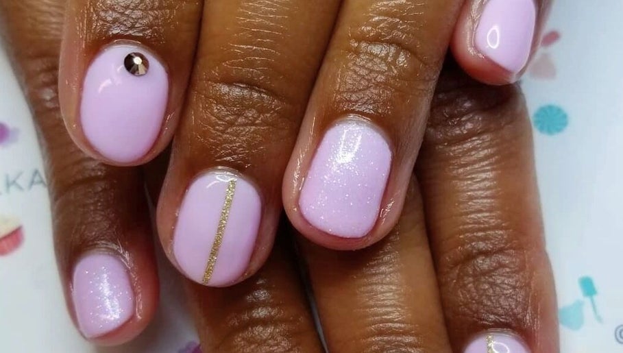 Nail Kandy – kuva 1