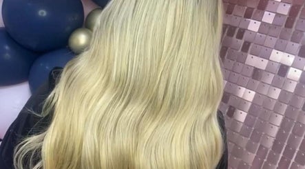 Lux hair by a image 3