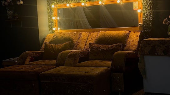 FARNIESHA BEAUTY SPA