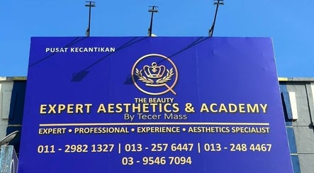 Signage for The Beauty Expert Aesthetic and Academy at Cheras, Cheras, Selangor, MY showcasing services.