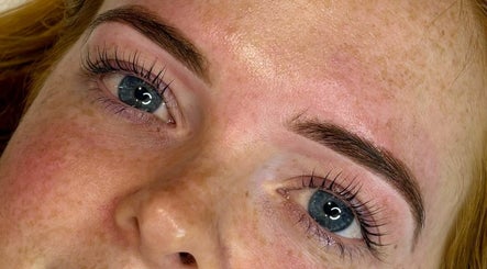 Brows by Britt image 3