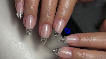 Luxie Nail Bar image 3
