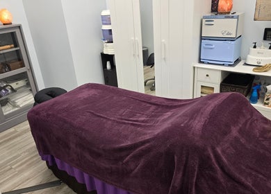 Cozy massage room at Harmonious Bliss Medical Massage & Life Coaching, Nocatee, Florida, US.