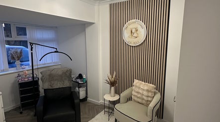 TheBeautyLoungeByEve