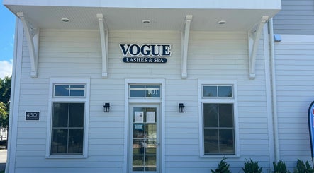 Imagen 3 de At East Beach - Vogue Lashes & Spa