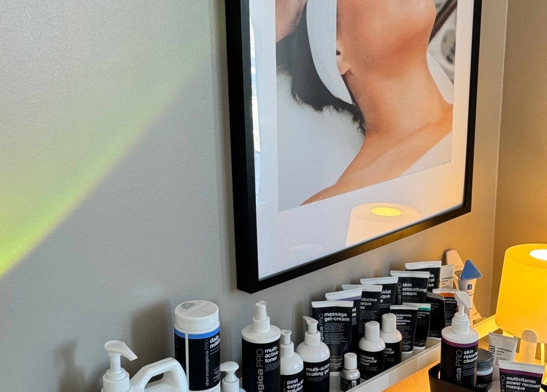 Skincare products neatly arranged at Feyre Ilusalong, Pärnu, Pärnu Maakond, EE offering a serene ambiance.