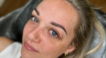 Danielle Daisy Microblading kép 3