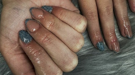 Nails by Riss image 3