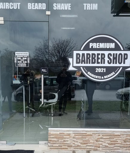 Premium - Barbershop – obraz 2
