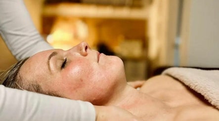 Immagine 2, Kate Good Therapies