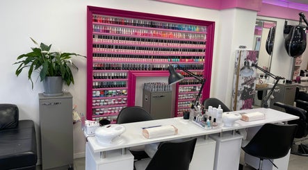 Princess hair & beauty salon image 2