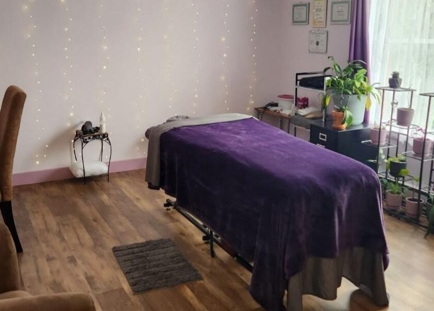 Salle de massage calme à Massothérapie - Sarah Lemay/Nathalie Bérard, Sherbrooke, Québec, CA.