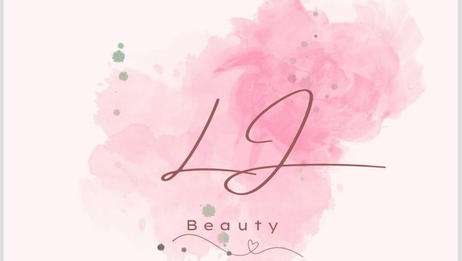 Image de L J Beauty 1
