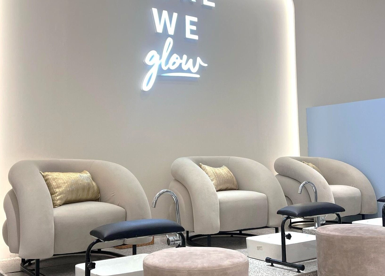 Elegant seating in serene spa lounge at Muse 106, Kuala Lumpur, Wilayah Persekutuan Kuala Lumpur, MY.