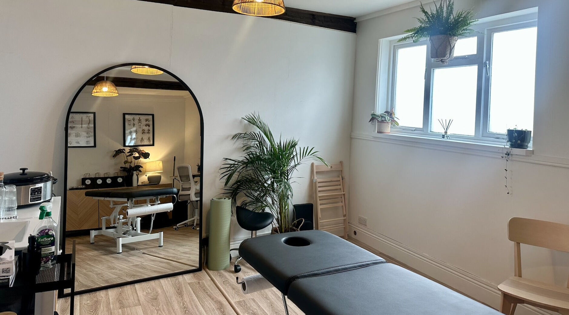 Serene treatment room at Peak Performance Clinic Heart of the Shires, Daventry, England, GB.