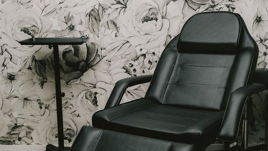 The Luxe Beauty Lounge - Lizton